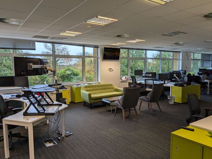 3,000 Sq Ft , First Floor Tennyson House, Cowley Road CB4 - Available