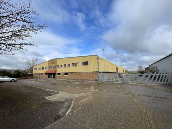44,684 Sq Ft , 41 Edison Road PE27 - Available