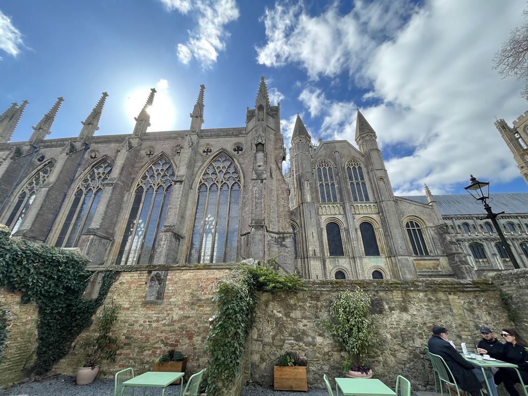 4,056 Sq Ft , 28 , High Street  CB7 - Available