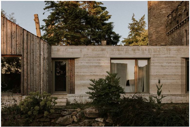 317 Sq Ft , Units At Southernwood Castle, The Rocks SN14 - Available