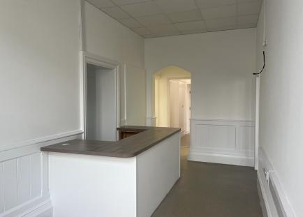 991 Sq Ft , 11 Huntspill Road TA9 - Available