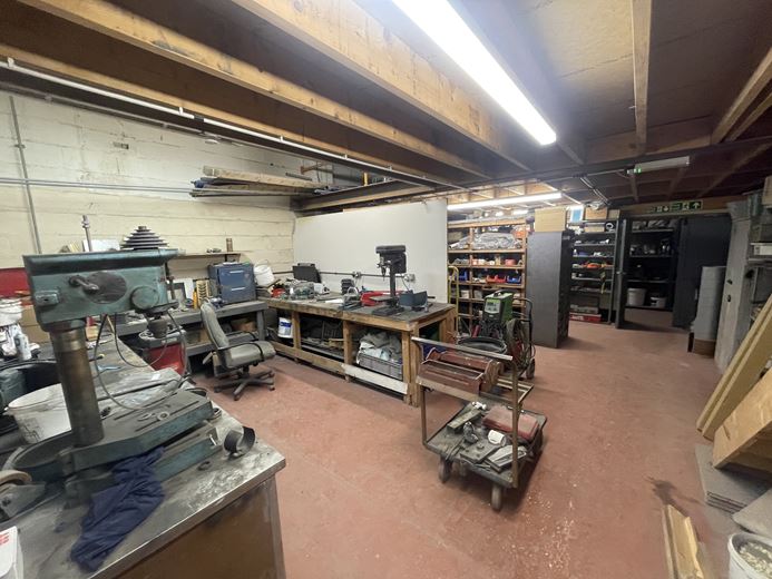 20,623 Sq Ft , Unit 6, Brue Way TA9 - Available