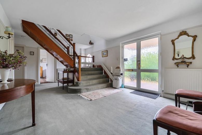 0.68 acres , 27 Wilcot Road SN9 - Sold STC