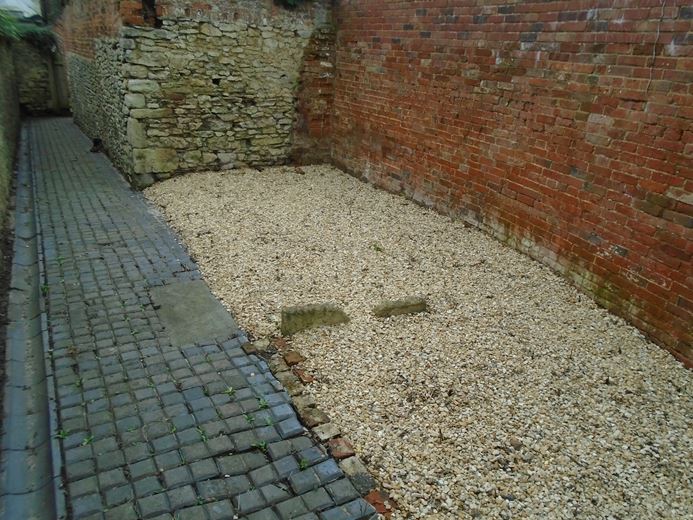 1,159 Sq Ft , Ground Floor, 63 Fore Street BA14 - Available