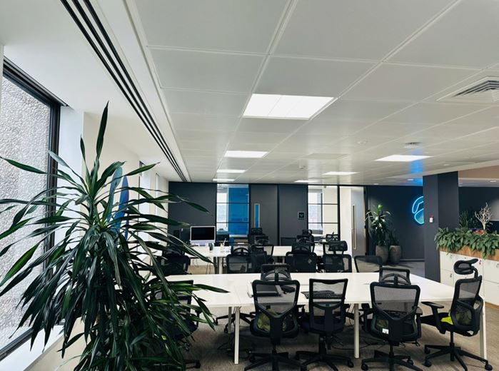 5,290 Sq Ft , Part 17th Floor Castlemead, Lower Castle Street BS1 - Available