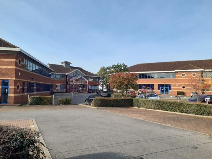 7,121 to 16,062 Sq Ft , 3 & 4 , Challeymead Business Park SN12 - Available