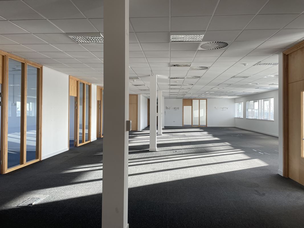 2,308 to 9,377 Sq Ft , 3 Percy Way, St John's Business Park PE29 - Available