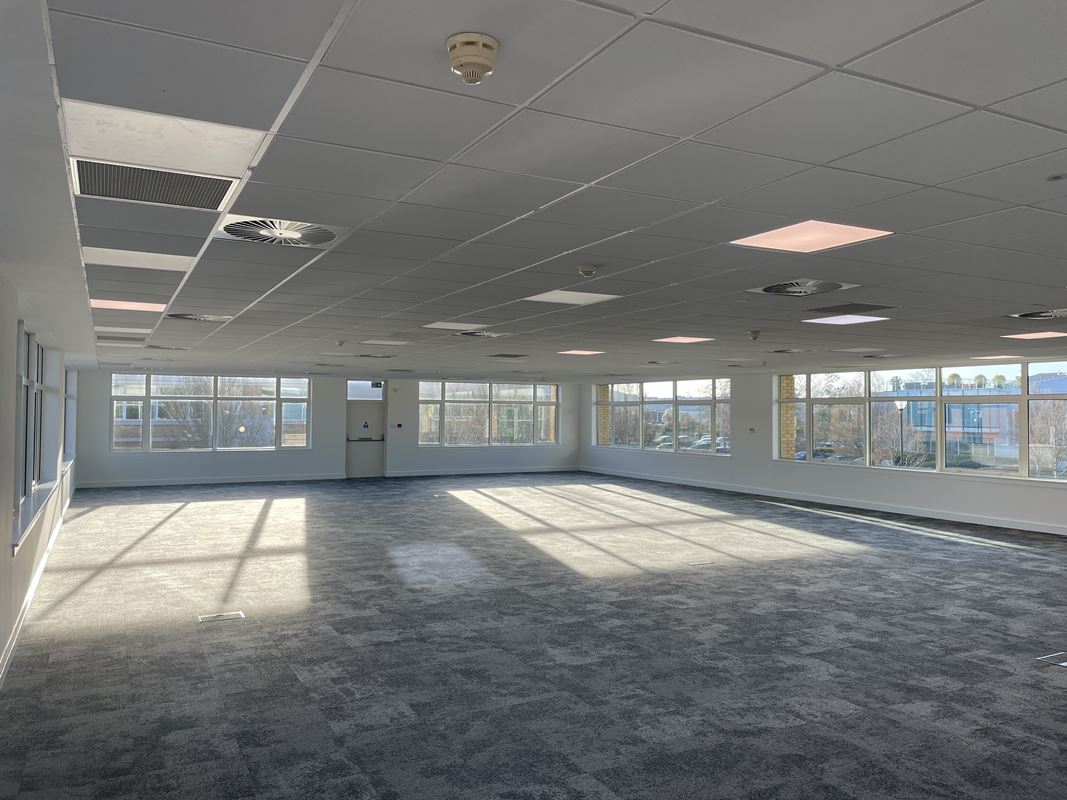 3,000 Sq Ft , First Floor Tennyson House, Cowley Road CB4 - Available