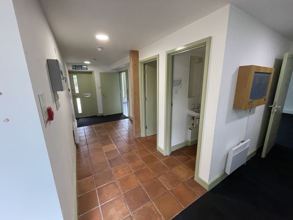 2,167 Sq Ft , 4 Francis Court, High Ditch Road CB5 - Available