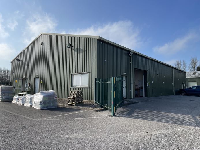 5,934 Sq Ft , Unit 4 Saltergate Business Park, Burley Bank Road  HG3 - Available