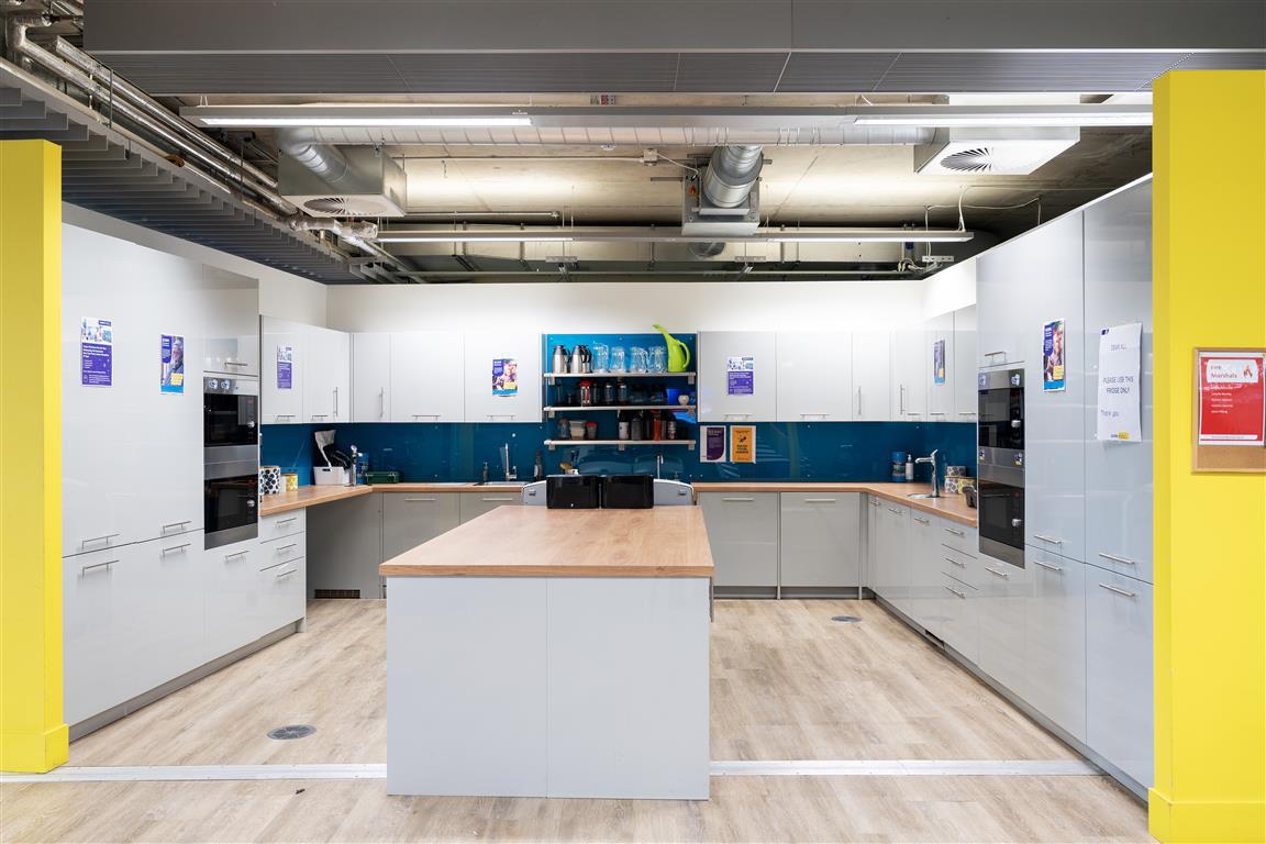 5,000 to 15,502 Sq Ft , Press Centre Here East, 14 East Bay Lane E15 - Available