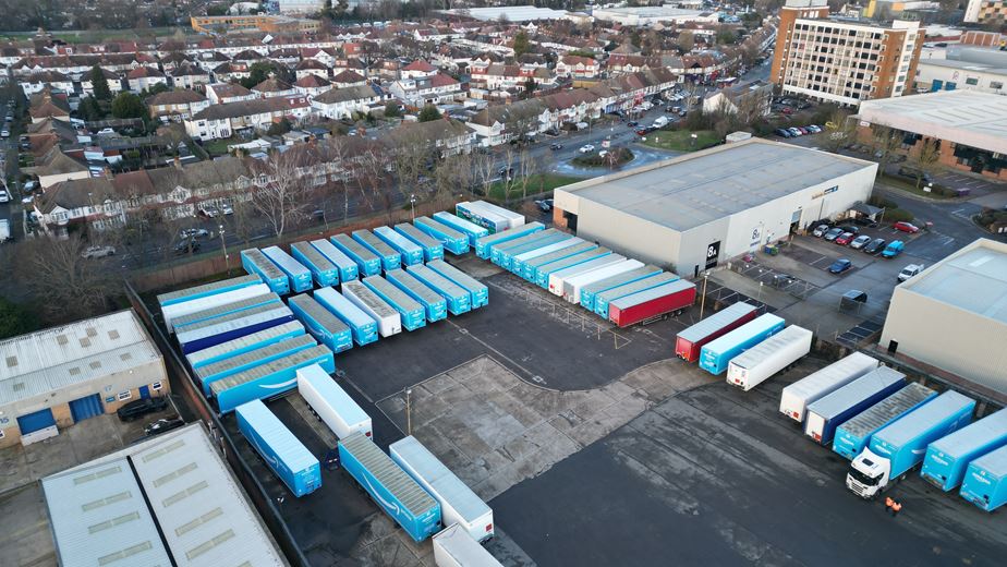  , Horatius Way CR0 - Available