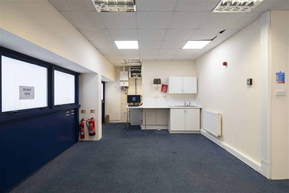 415 to 2,618 Sq Ft , Unit 3, Endeavour Way CR0 - Available