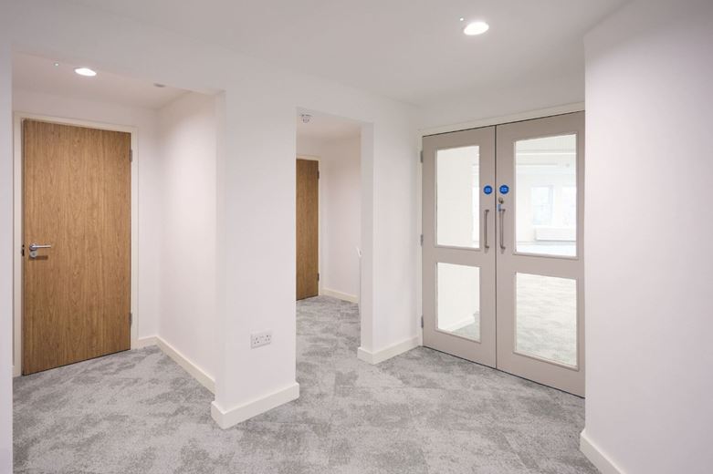 1,748 Sq Ft , First Floor 1-5 Buckingham Street OX1 - Available