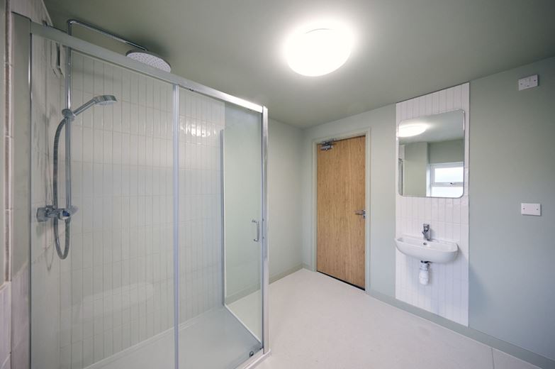 1,748 Sq Ft , First Floor 1-5 Buckingham Street OX1 - Available