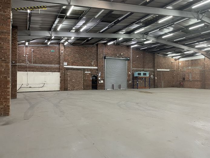 9,909 Sq Ft , 4 Midland Street M12 - Available
