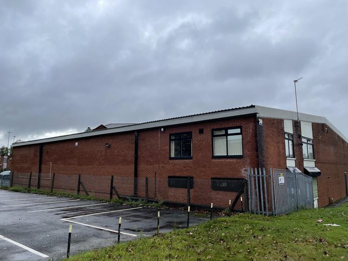 9,909 Sq Ft , 4 Midland Street M12 - Available
