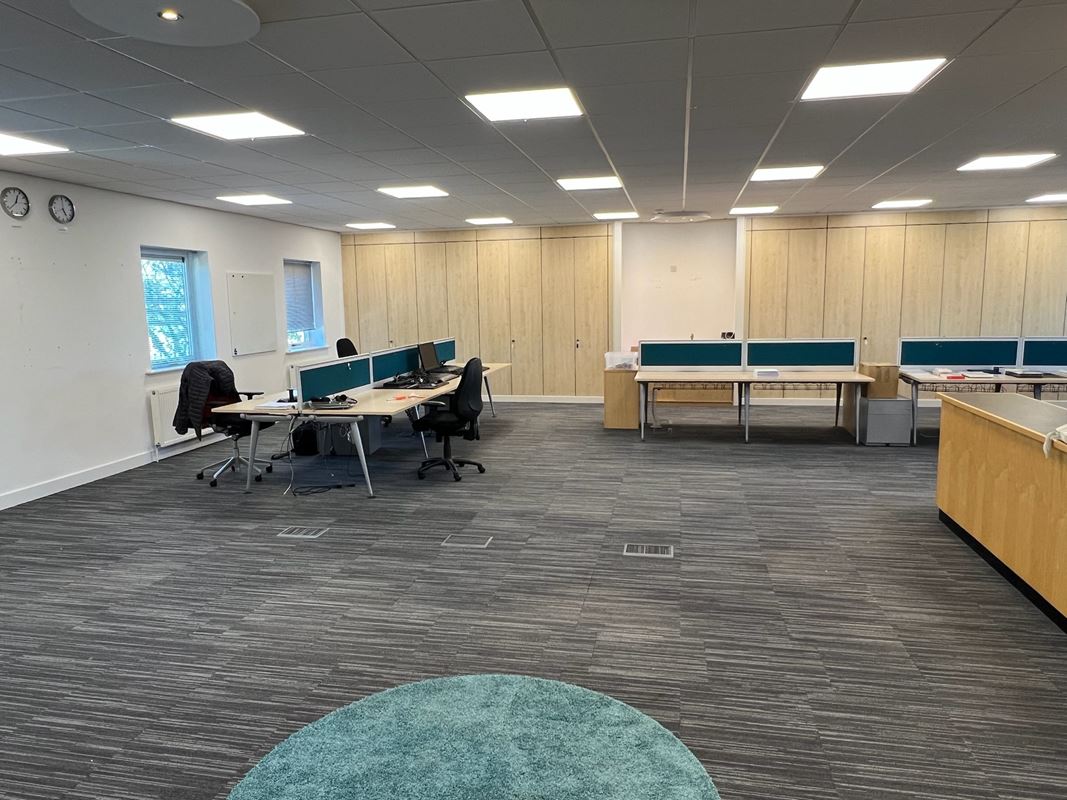 3,939 Sq Ft , Cardale Park HG3 - Sold STC