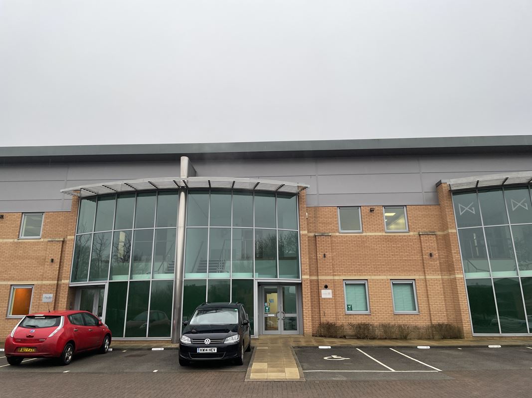 3,939 Sq Ft , Cardale Park HG3 - Sold STC