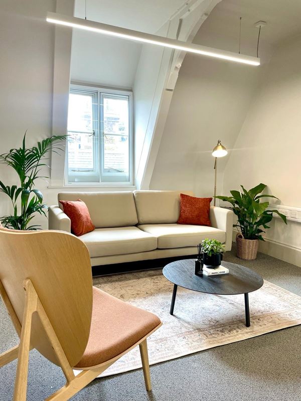 1,012 to 3,262 Sq Ft , 5-8 The Sanctuary, 5-8 The Sanctuary SW1P - Available