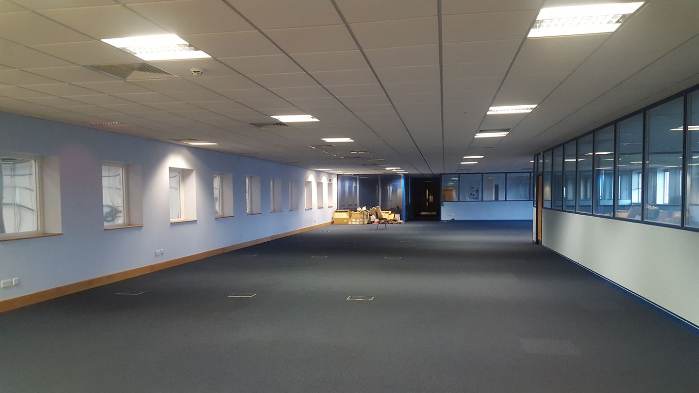 2,500 to 10,135 Sq Ft , Gemini One, Hornet Way E6 - Available