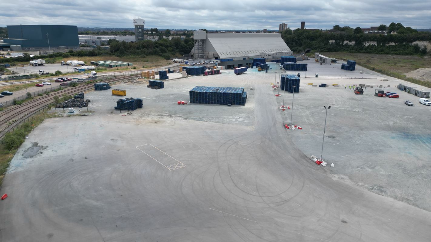 6 acres , Northfleet DA11 - Available