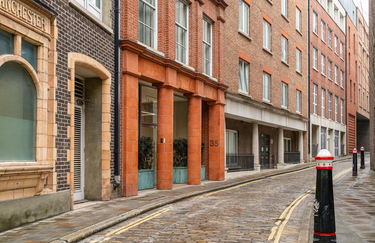 3,331 Sq Ft , 35 Cock Lane EC1A - Available