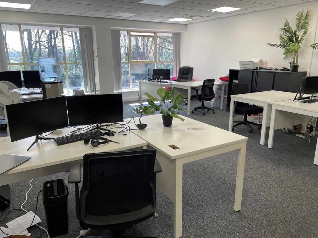 758 Sq Ft , Egerton House, Wilmslow Road M20 - Available