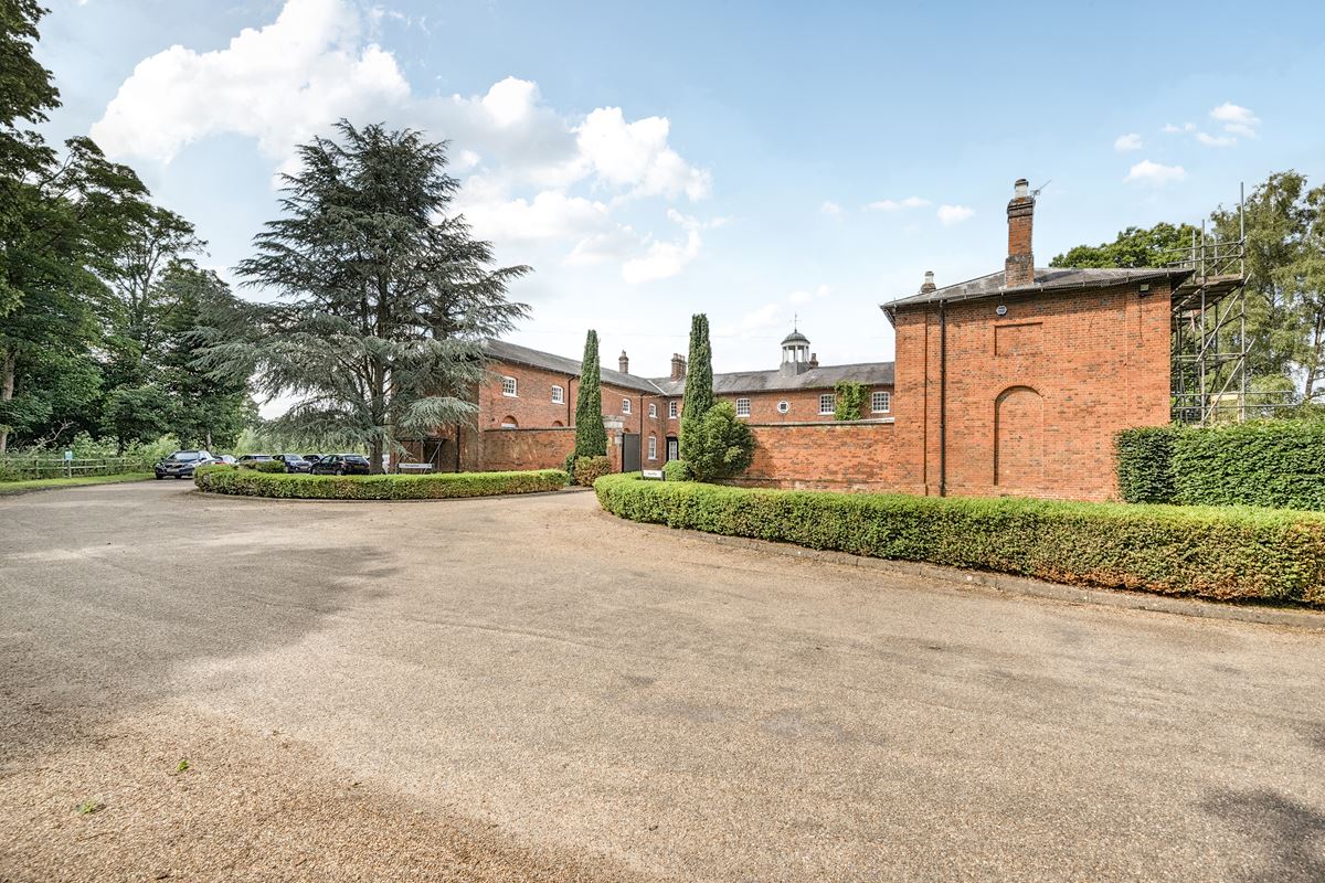 5,308 Sq Ft , The Stables , Panshanger Park  SG14 - Available