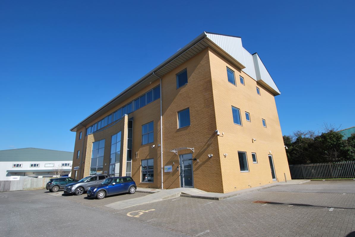 1,619 to 6,121 Sq Ft , Latimer House, Langford Business Park OX5 - Available