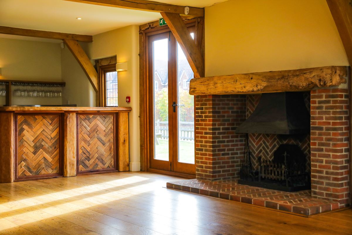 4,623 Sq Ft , The Farmhouse OX13 - Under Offer