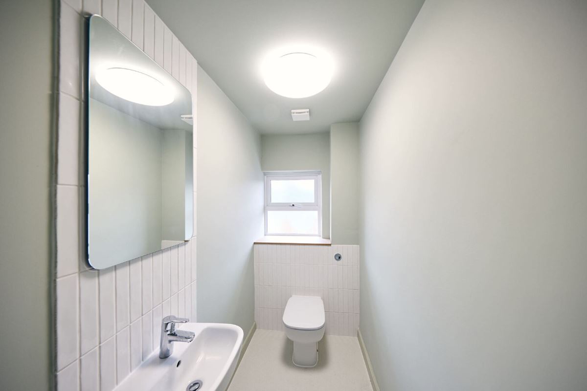 1,748 Sq Ft , First Floor 1-5 Buckingham Street OX1 - Under Offer