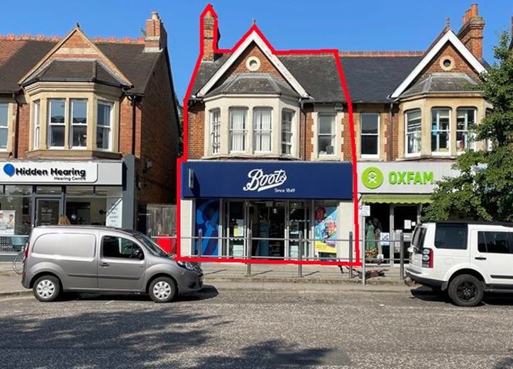 2,827 Sq Ft , 221 Banbury Road OX2 - Available