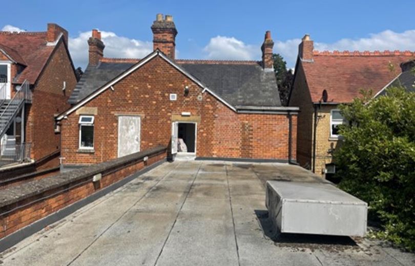 2,827 Sq Ft , 221 Banbury Road OX2 - Available