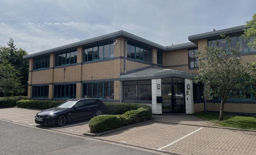 21,148 Sq Ft , 4-10 The Quadrant OX14 - Available