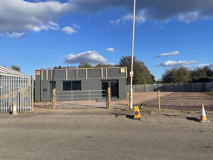 10,867 Sq Ft , 9 Longman Drive IV1 - Available