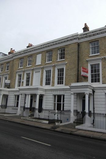 224 Sq Ft , 45 Southgate Street SO23 - Available