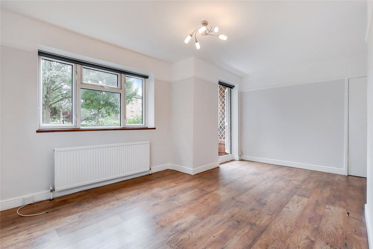 2 bedroom flat, The Willoughbys, London SW14