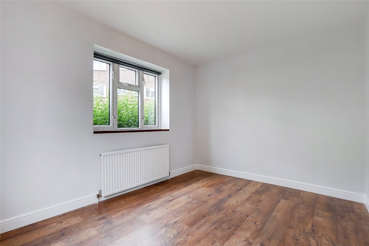 2 bedroom flat, The Willoughbys, London SW14