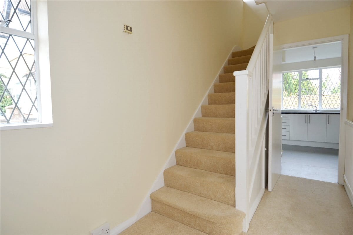 3 bedroom cottage, Richmond Road, Kingston Upon Thames KT2