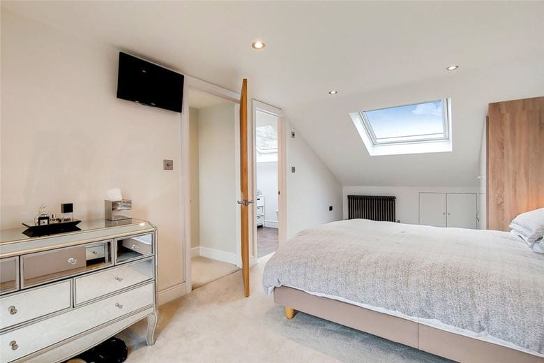 1 bedroom flat, Bradmore Park Road, London W6