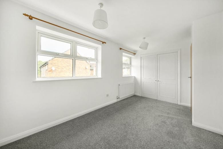 4 bedroom house, Fisherman Close, Richmond TW10 - Under Offer