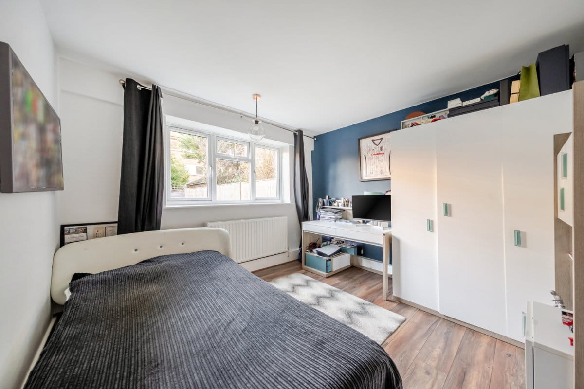 2 bedroom maisonette, Simpson Road, Richmond TW10 - Let Agreed