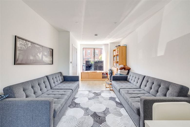 3 bedroom house, Harlow Gardens, Kingston upon Thames KT1