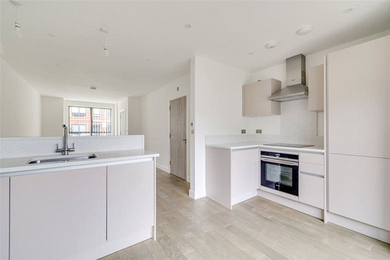 3 bedroom house, Harlow Gardens, Kingston upon Thames KT1