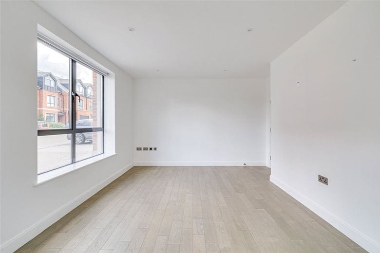 4 bedroom house, Lower Marsh Lane, Kingston upon Thames KT1