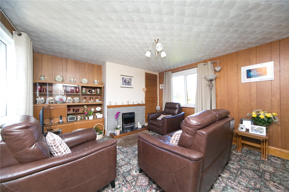 6 acres House, Tudweiliog, Pwllheli LL53 - Available