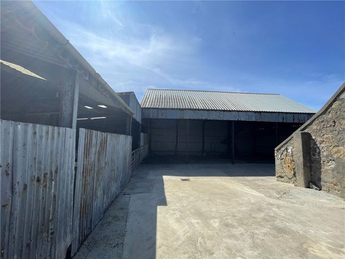 6 acres House, Tudweiliog, Pwllheli LL53 - Available