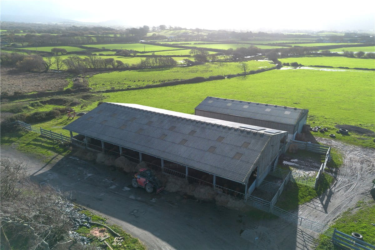 265 acres Farm, Pontllyfni, Caernarfon LL54 - Available