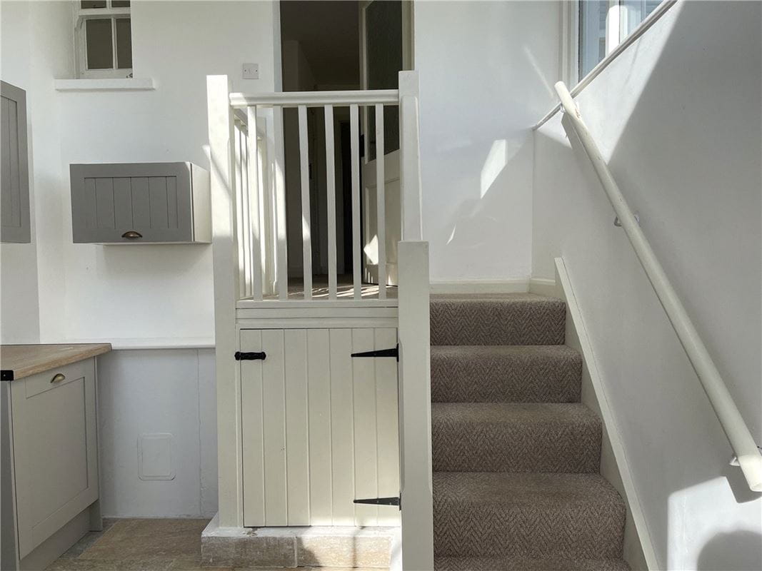 2 bedroom cottage, Eglwysbach, Colwyn Bay LL28 - Available